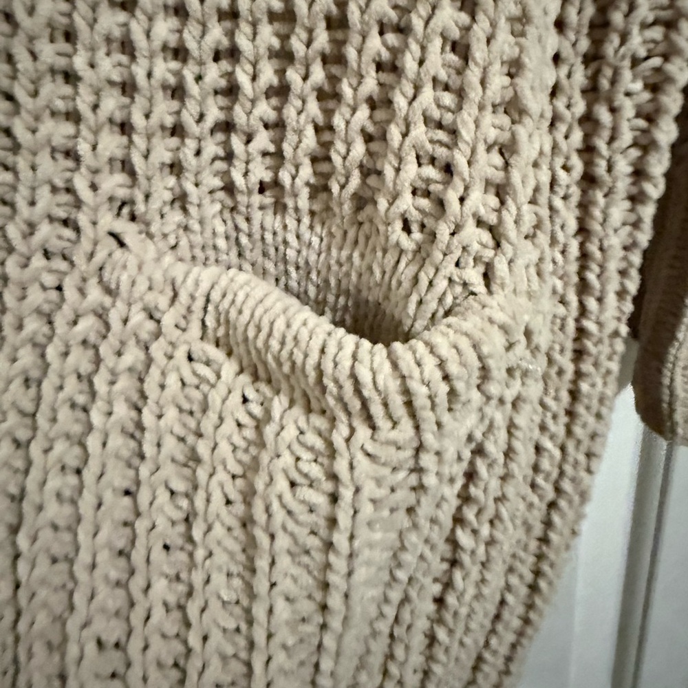 ⭐️Easel Taupe Knit Cardigan - Picture 6 of 6